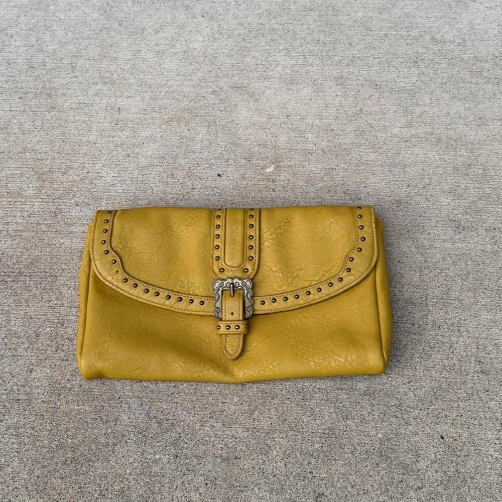 MUSTARD YELLOW JESSICA SIMPSON FAUX LEATHER BUCKLE CLUTCH